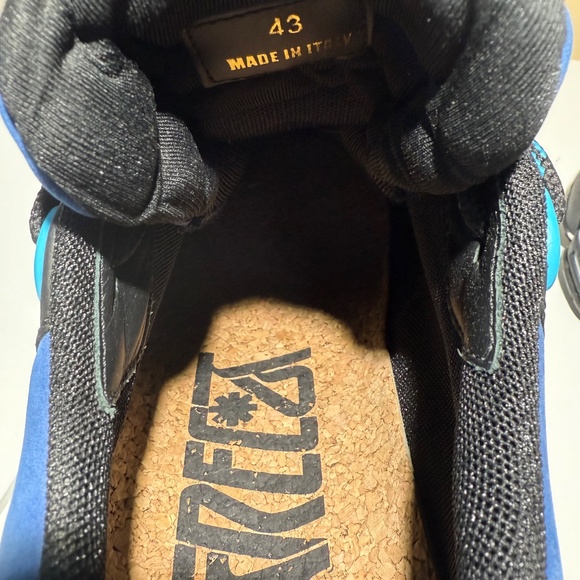 Versace Mens Trigreca Blue - Picture 6 of 6